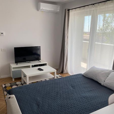 Flamingo Suites Oradea Bagian luar foto