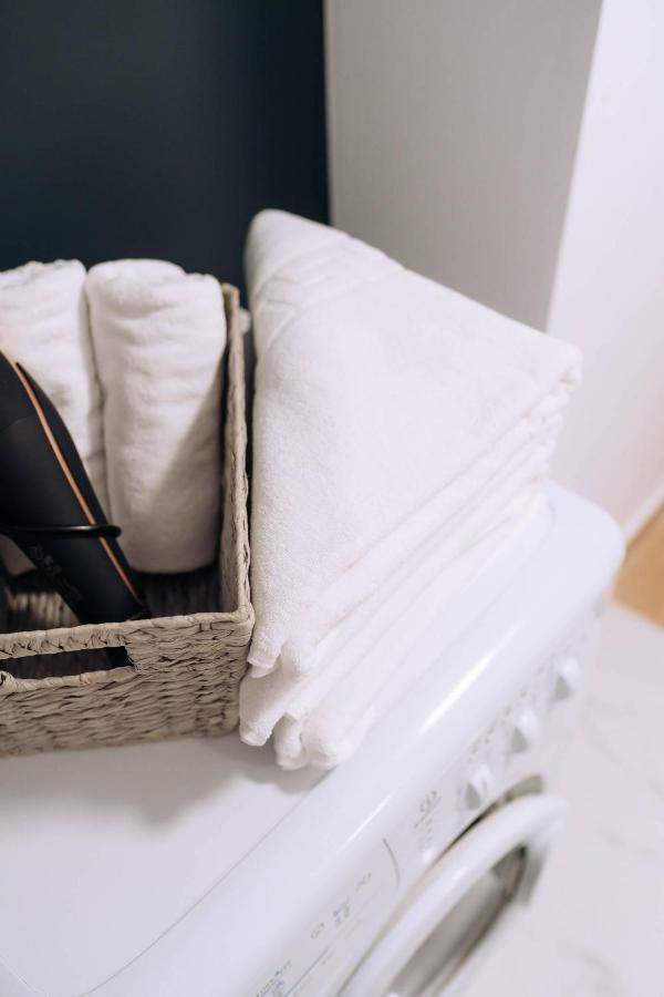Flamingo Suites Oradea Bagian luar foto