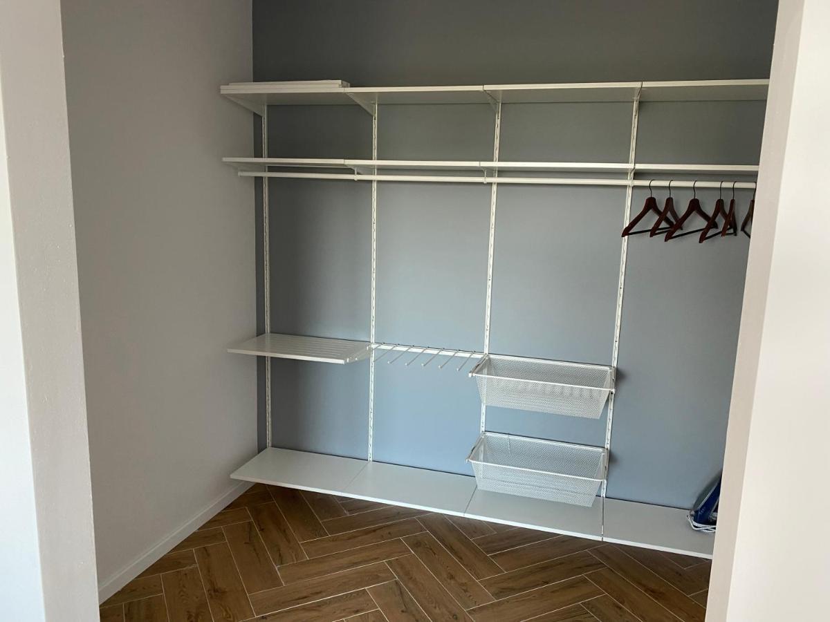 Flamingo Suites Oradea Bagian luar foto